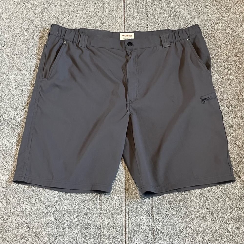 Wrangler Cargo Shorts Mens 42 Gray Flat Front Pockets Polyester Outdoor